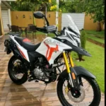 Motocicleta Buler Rally 250 cc Blanco / Naranja